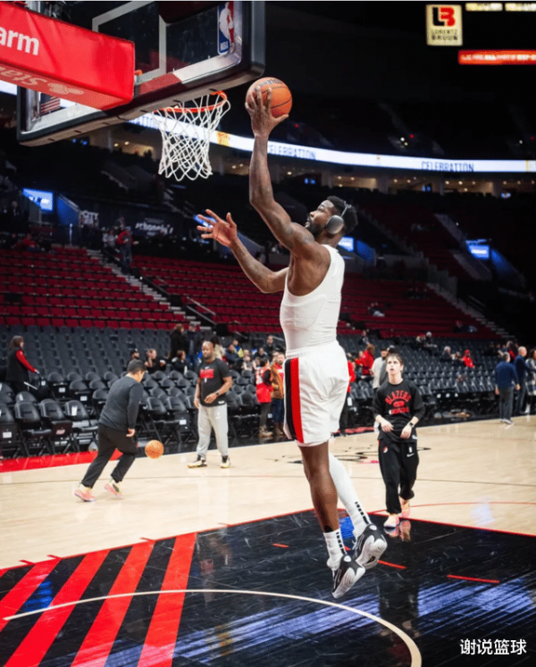 BR đánh giá hoạt động của mỗi đội trong thời gian nghỉ: Lakers vẫn đang mất tiền khi họ tìm thấy những món hời trong cuộc sống hàng ngày, và nhà vô địch Hội nghị phương Đông có thể sụp đổ?