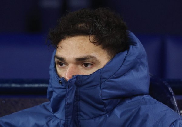Phóng viên: Ederson đã hỏi G