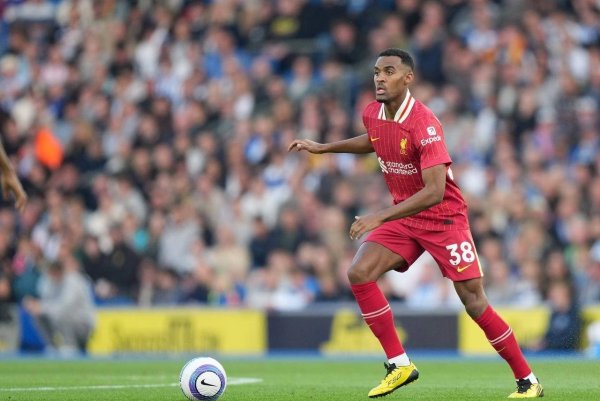 Từ Anfield đến Sân vận động 