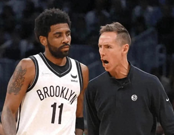 Irving nói về việc Nash trở 